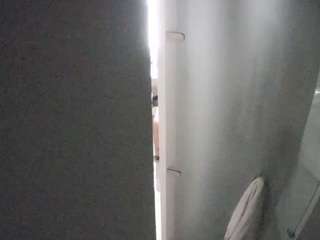 voyeurcam-casa-salsa-shower-1