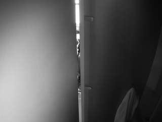 voyeurcam-casa-salsa-shower-1