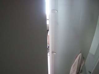 voyeurcam-casa-salsa-shower-1