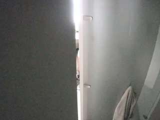 voyeurcam-casa-salsa-shower-1
