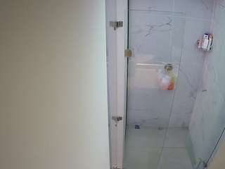 voyeurcam-casa-salsa-shower-1