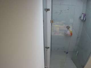 voyeurcam-casa-salsa-shower-1