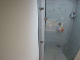 voyeurcam-casa-salsa-shower-1