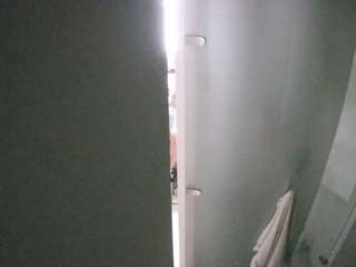 voyeurcam-casa-salsa-shower-1
