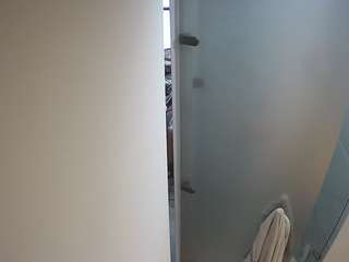 voyeurcam-casa-salsa-shower-1