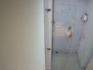 voyeurcam-casa-salsa-shower-1