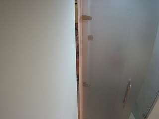 voyeurcam-casa-salsa-shower-1