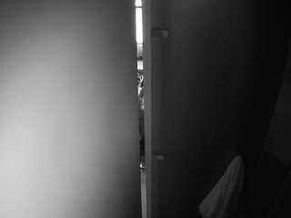 voyeurcam-casa-salsa-shower-1