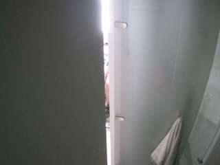 voyeurcam-casa-salsa-shower-1