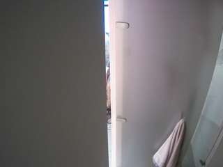 voyeurcam-casa-salsa-shower-1