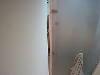 voyeurcam-casa-salsa-shower-1