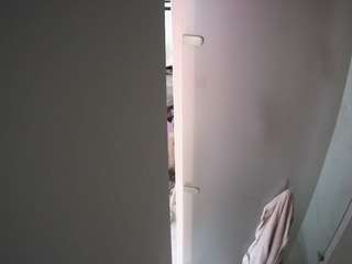 voyeurcam-casa-salsa-shower-1