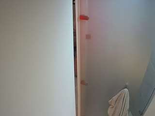 voyeurcam-casa-salsa-shower-1
