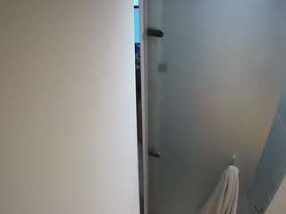 voyeurcam-casa-salsa-shower-1