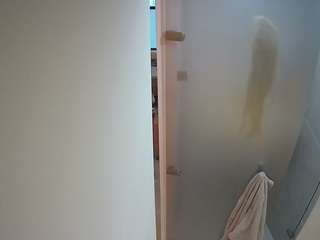 voyeurcam-casa-salsa-shower-1