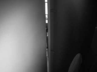 voyeurcam-casa-salsa-shower-1