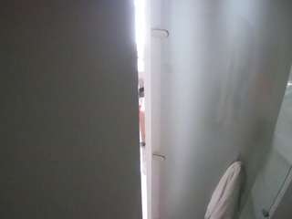 voyeurcam-casa-salsa-shower-1