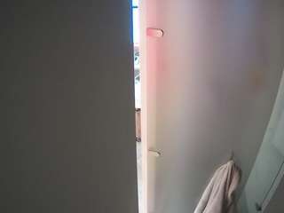 voyeurcam-casa-salsa-shower-1