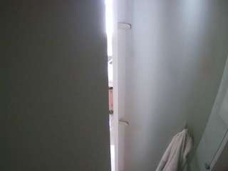 voyeurcam-casa-salsa-shower-1