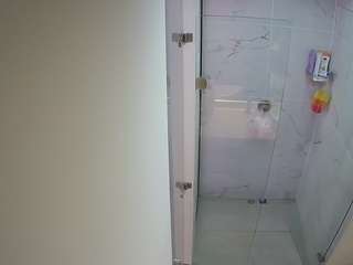 voyeurcam-casa-salsa-shower-1