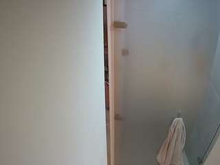 voyeurcam-casa-salsa-shower-1
