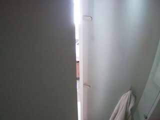 voyeurcam-casa-salsa-shower-1