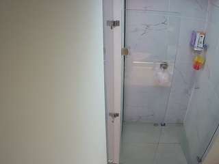 voyeurcam-casa-salsa-shower-1