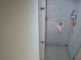 voyeurcam-casa-salsa-shower-1