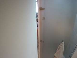 voyeurcam-casa-salsa-shower-1