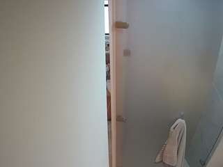 voyeurcam-casa-salsa-shower-1