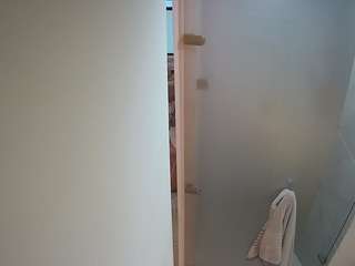 voyeurcam-casa-salsa-shower-1