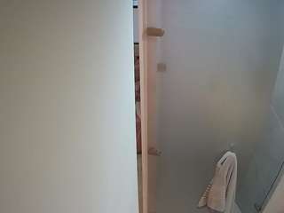 voyeurcam-casa-salsa-shower-1