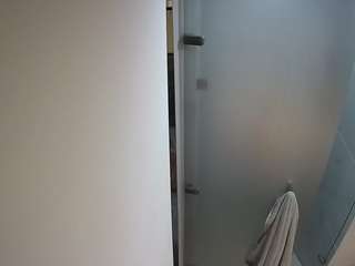 voyeurcam-casa-salsa-shower-1