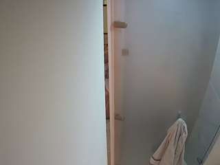 voyeurcam-casa-salsa-shower-1