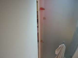 voyeurcam-casa-salsa-shower-1