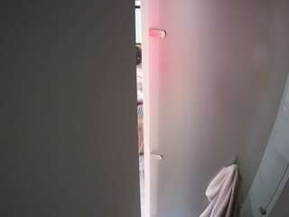 voyeurcam-casa-salsa-shower-1