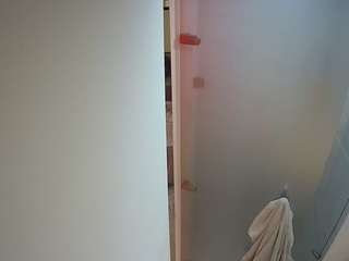 voyeurcam-casa-salsa-shower-1