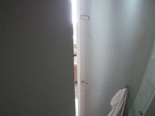voyeurcam-casa-salsa-shower-1