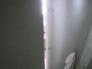 voyeurcam-casa-salsa-shower-1