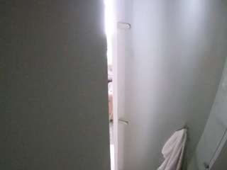 voyeurcam-casa-salsa-shower-1