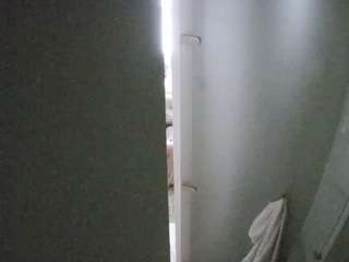 voyeurcam-casa-salsa-shower-1