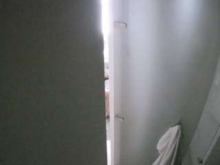 voyeurcam-casa-salsa-shower-1