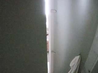 voyeurcam-casa-salsa-shower-1