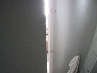voyeurcam-casa-salsa-shower-1
