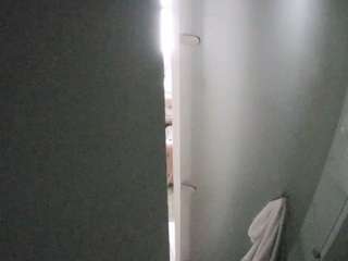 voyeurcam-casa-salsa-shower-1