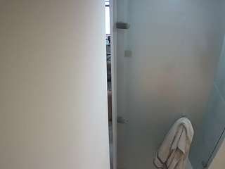 voyeurcam-casa-salsa-shower-1