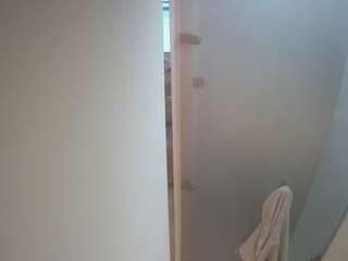 voyeurcam-casa-salsa-shower-1