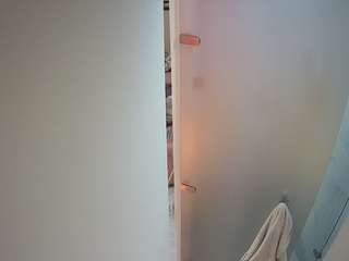 voyeurcam-casa-salsa-shower-1