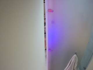 voyeurcam-casa-salsa-shower-1