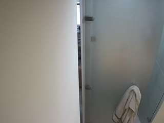 voyeurcam-casa-salsa-shower-1